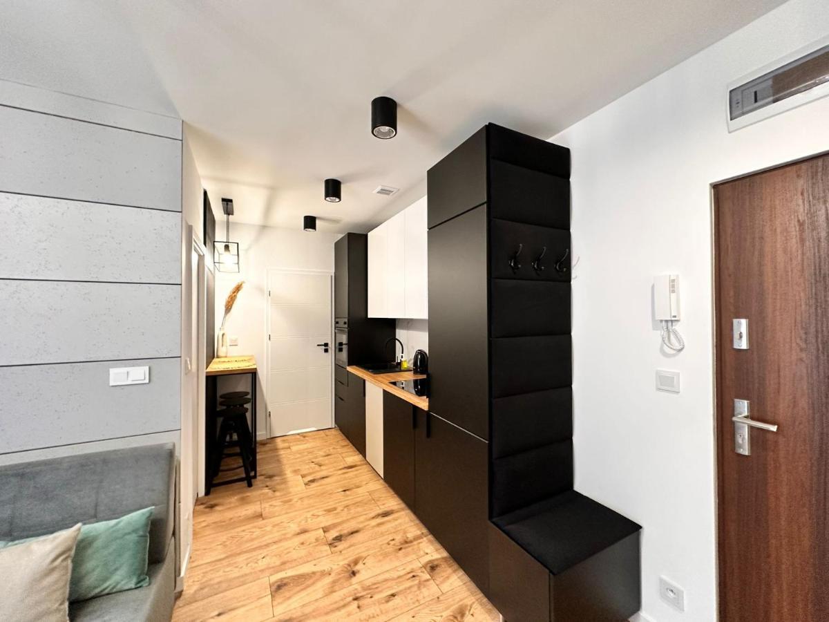 Green Hill Apartments Katowice Buitenkant foto