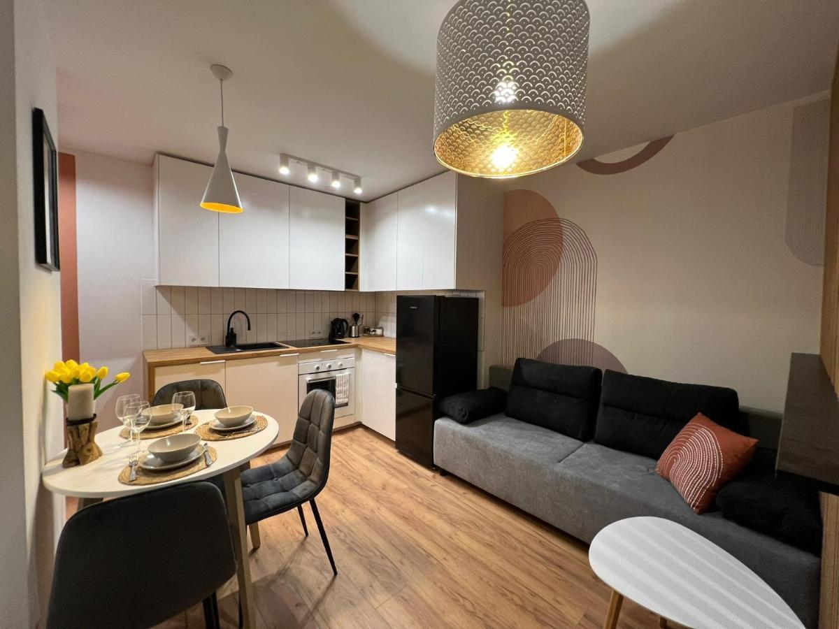 Green Hill Apartments Katowice Buitenkant foto